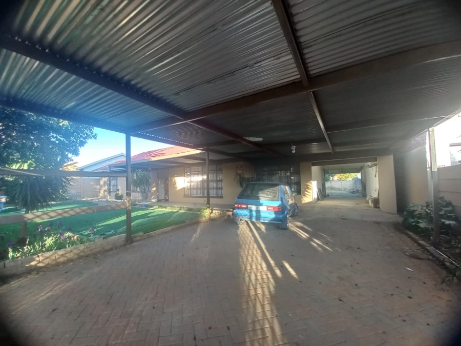 3 Bedroom Property for Sale in Fauna Free State